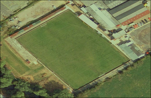 The Spencer Stadium - the home of Banbury United FC (aerial photograph  Bing Maps)