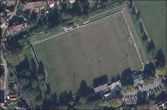 Meadowbank - the home of Dorking Wanderers FC (aerial photograph  Bing Maps)