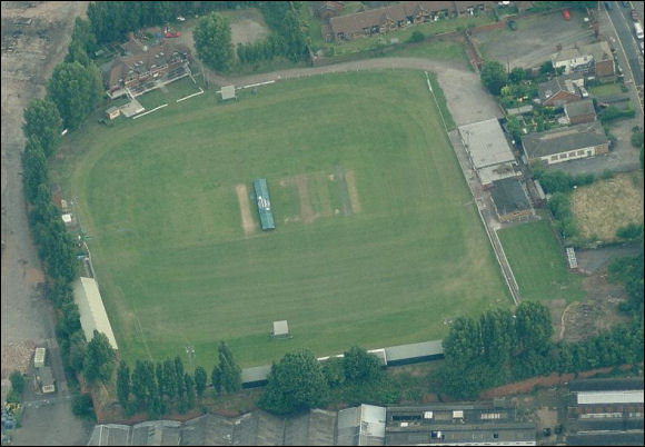 Amblecote - home of Stourbridge FC (aerial photograph  Bing Maps)