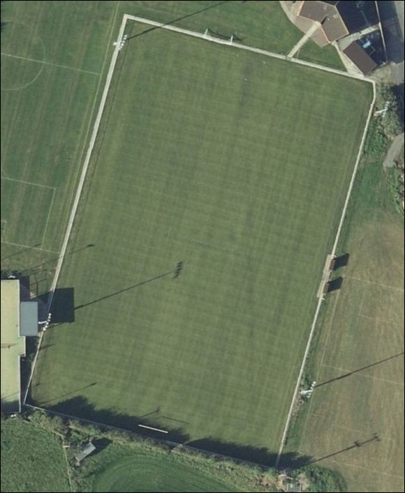 Wellington Playing Fields - the home of Wellington FC (aerial photograph  Bing Maps)