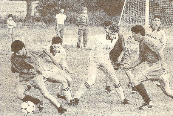Mark Madge, Brian Hughes and Steve Talboys in action against Mesxti